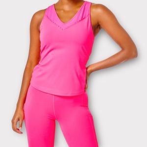 Lilly Pulitzer Women’s Luxletic Euclid Scallop Top XS UPF 50+ Barbiecore NWT